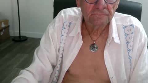 Bob online show from December 22, 2:47 pm