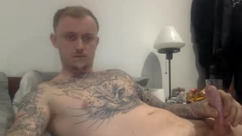 Snapshot of pat99989 chatting on February 19, 5:27 pm Brad online show from February 19, 5:27 pm