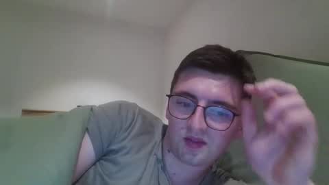 patat1996 online show from December 14, 2:29 am