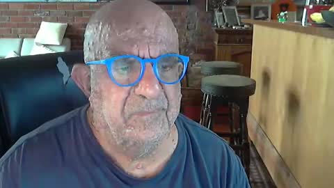 patvac online show from February 26, 10:44 pm