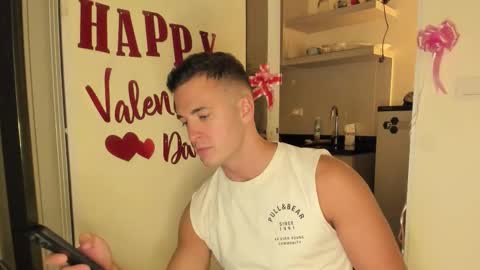 paulblack021 online show from February 12, 5:41 pm