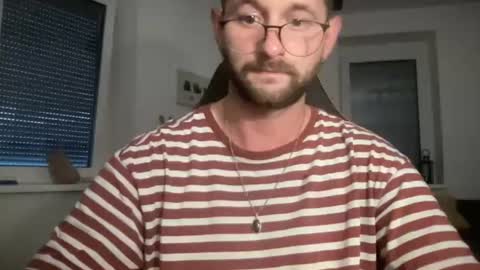 love bush online show from June 30, 6:31 pm
