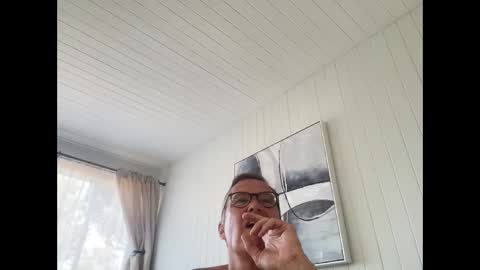 paulwill2377 online show from September 15, 6:20 pm