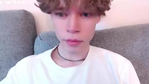 pawclaw online show from June 20, 10:42 am