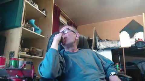 pc8474408 online show from February 28, 2:43 am