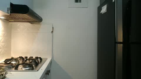 pecsblack888 online show from December 5, 8:45 pm