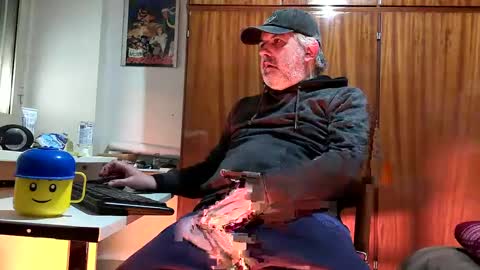 Peppe online show from February 9, 9:47 am