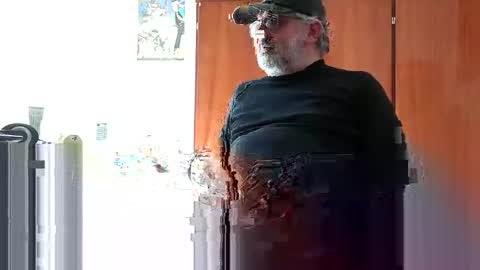 Peppe online show from February 21, 12:39 pm