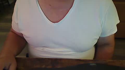 perfecto1957 online show from February 13, 1:37 pm