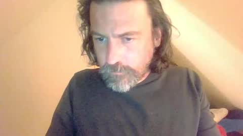 pesketig42 online show from March 25, 11:42 pm