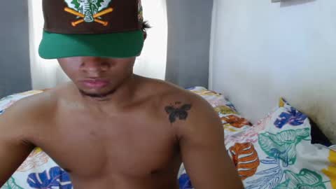 Snapshot of peter_king_ chatting on October 22, 5:16 pm peter online show from October 22, 5:16 pm