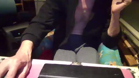 Snapshot of peter_on_kik chatting on March 10, 4:38 am make me cum in pvt dutch german daddy c2c bigcock online show from March 10, 4:38 am