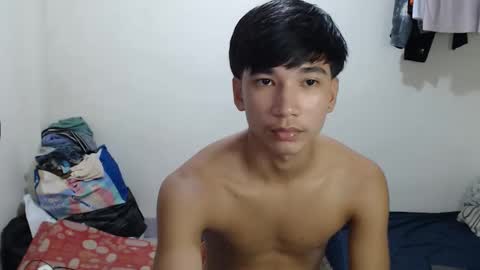 peterfan07 online show from November 24, 12:50 pm