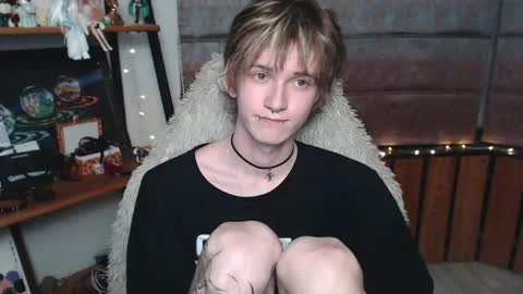 soren online show from April 21, 7:42 pm