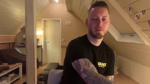 Ben 1995 online show from March 5, 6:37 pm