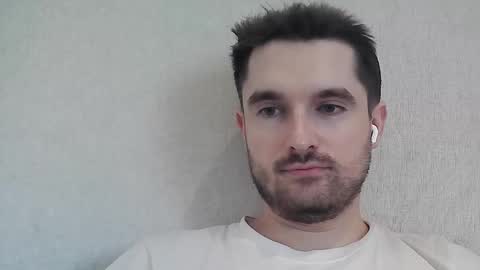 PhilipBorison online show from February 20, 1:35 pm