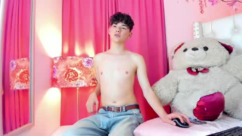 PHILLIP online show from March 31, 6:26 am