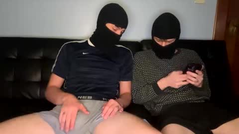 phoenixxtate online show from March 21, 4:27 am