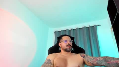 Pierre online show from April 22, 12:06 am