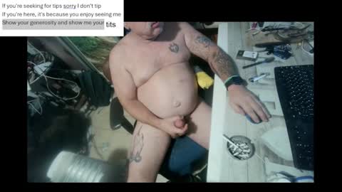 Snapshot of pini_z chatting on January 13, 7:10 pm pini_z online show from January 13, 7:10 pm