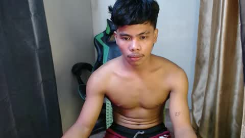 pinoy_fuckboy69 online show from April 9, 12:08 am