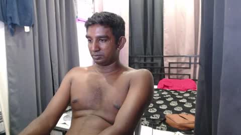 rayvienn online show from July 13, 1:24 pm