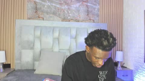 pipedark_ online show from September 9, 3:28 am