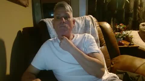 pirate334 online show from December 26, 1:29 am