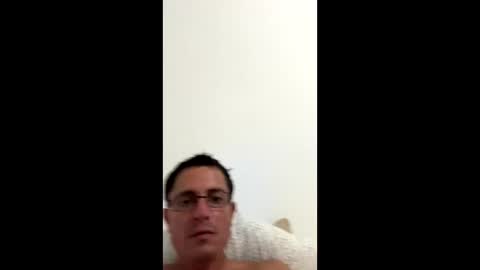 Snapshot of pizza98832 chatting on February 7, 12:20 am pizza98832 online show from February 7, 12:20 am