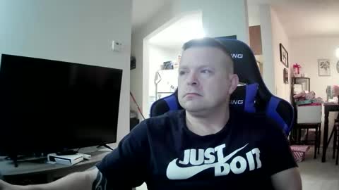 pkgotnos1 online show from December 15, 12:49 pm