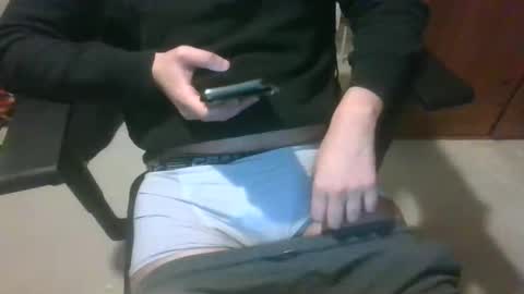 Snapshot of playitsaif11023 chatting on January 4, 5:26 pm playitsaif11023 online show from January 4, 5:26 pm