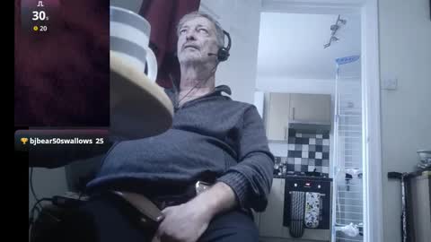 Play Me online show from November 4, 2:29 pm