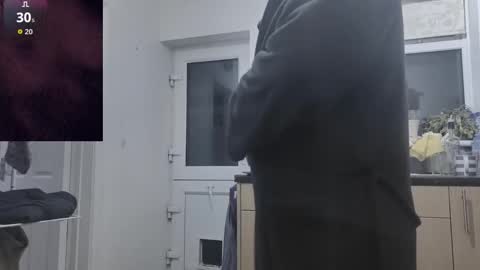 Play Me online show from November 24, 5:30 am