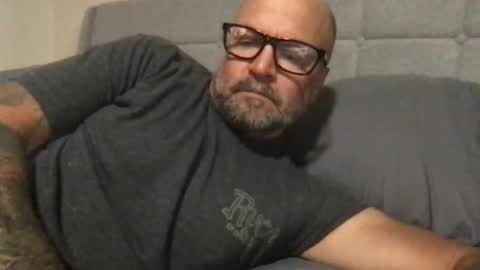 PleaseSitOnMyCock online show from June 17, 2:57 am