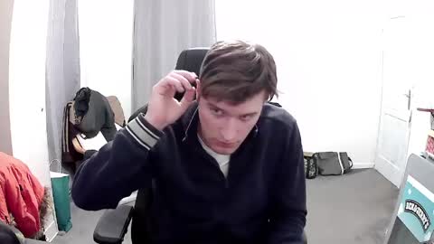 plkrisztian online show from April 14, 12:22 am