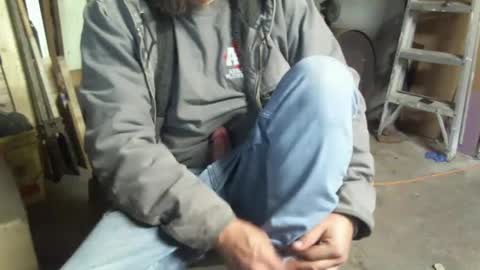 pnuticus online show from September 22, 5:12 pm