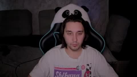 pohyi_ online show from March 3, 8:22 am