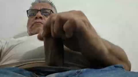 poli online show from February 9, 7:07 pm