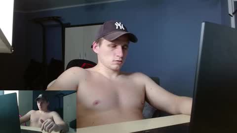 Poliglotjoe2 online show from January 17, 2:36 am