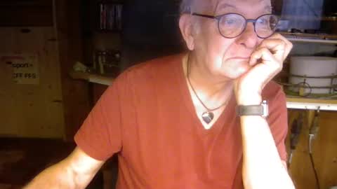 pomme1949 online show from May 4, 1:02 pm