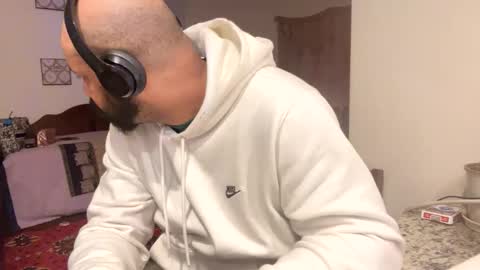 popfizzt online show from November 27, 4:16 am