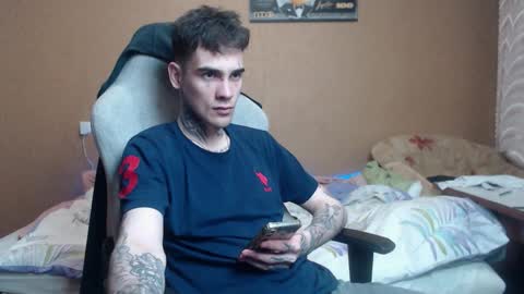 J online show from October 13, 7:20 pm