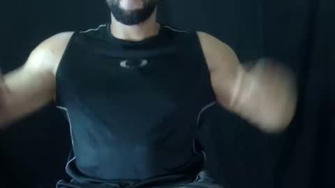 powerdmuscle online show from April 30, 11:42 pm