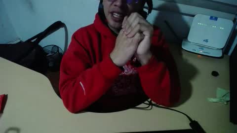 powerfulzeus2 online show from November 5, 4:47 am