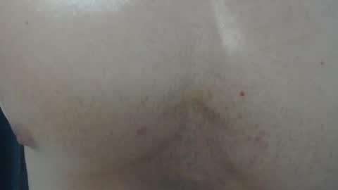 Snapshot of preettyboyx chatting on October 22, 4:05 am JUAN online show from October 22, 4:05 am