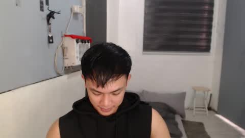 Prince Adrian online show from October 28, 8:06 am