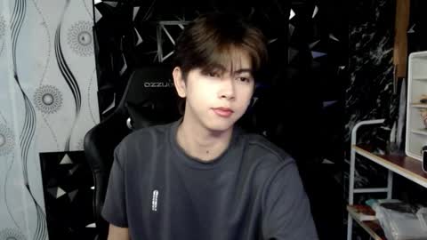 princecalix online show from February 14, 3:18 pm