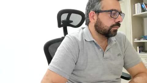 Professional manBD online show from December 5, 4:20 am