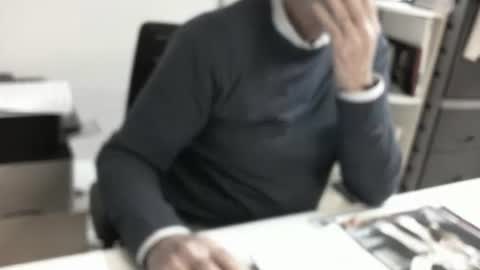 mature hairy guy online show from January 27, 5:37 pm