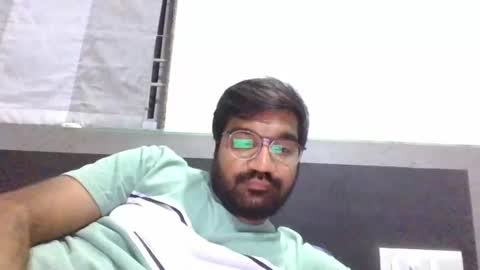 Snapshot of ptl1711 chatting on February 8, 5:39 pm ptl1711 online show from February 8, 5:39 pm